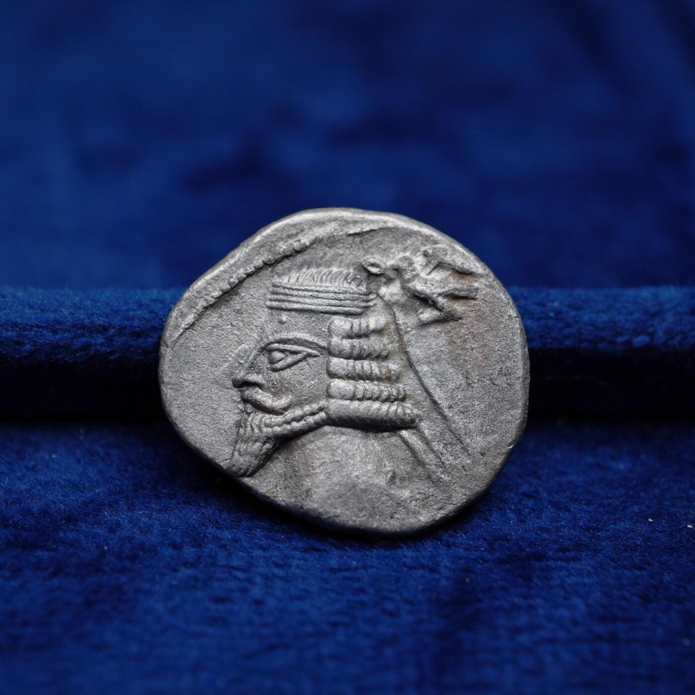 琋语集藏2026年04月欧洲古典打制币拍卖 帕提亚王国-弗拉特斯四世1德银币