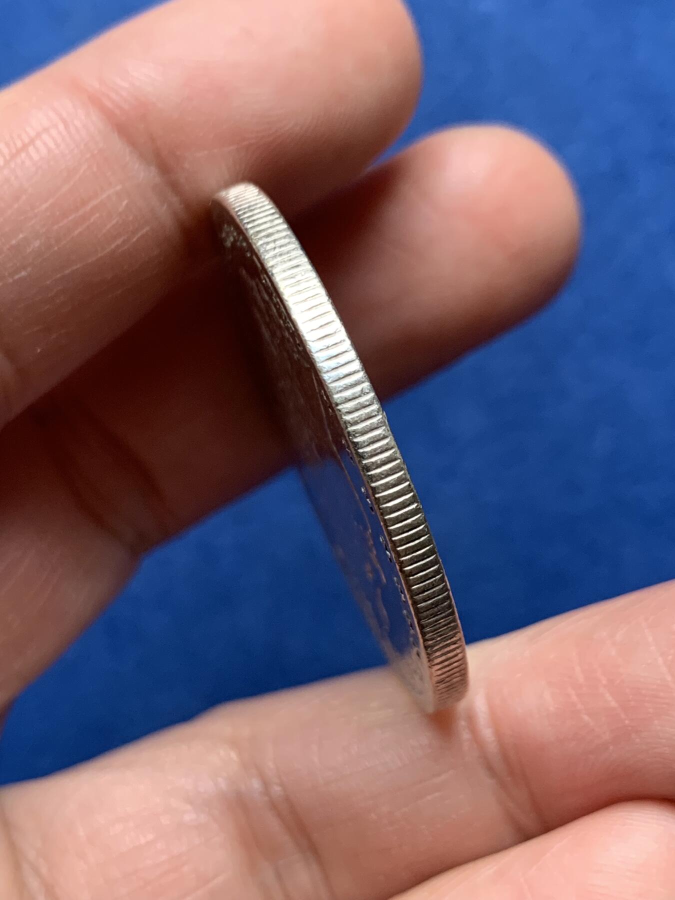 《竞宝斋》第475场 周日，周一 2场连拍 （全场包邮）欢迎送拍 美国1881年摩根一美元银币