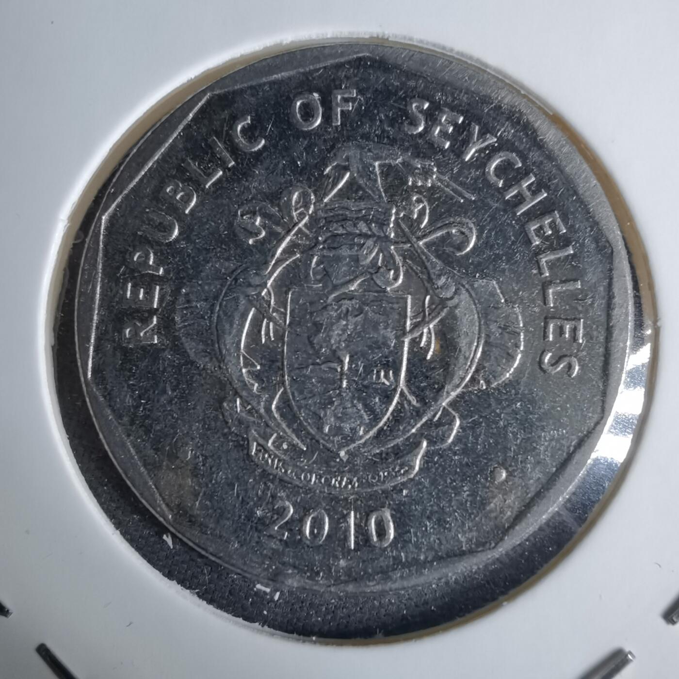 沼泽如烟--第1038场 塞舌尔2010年5卢比