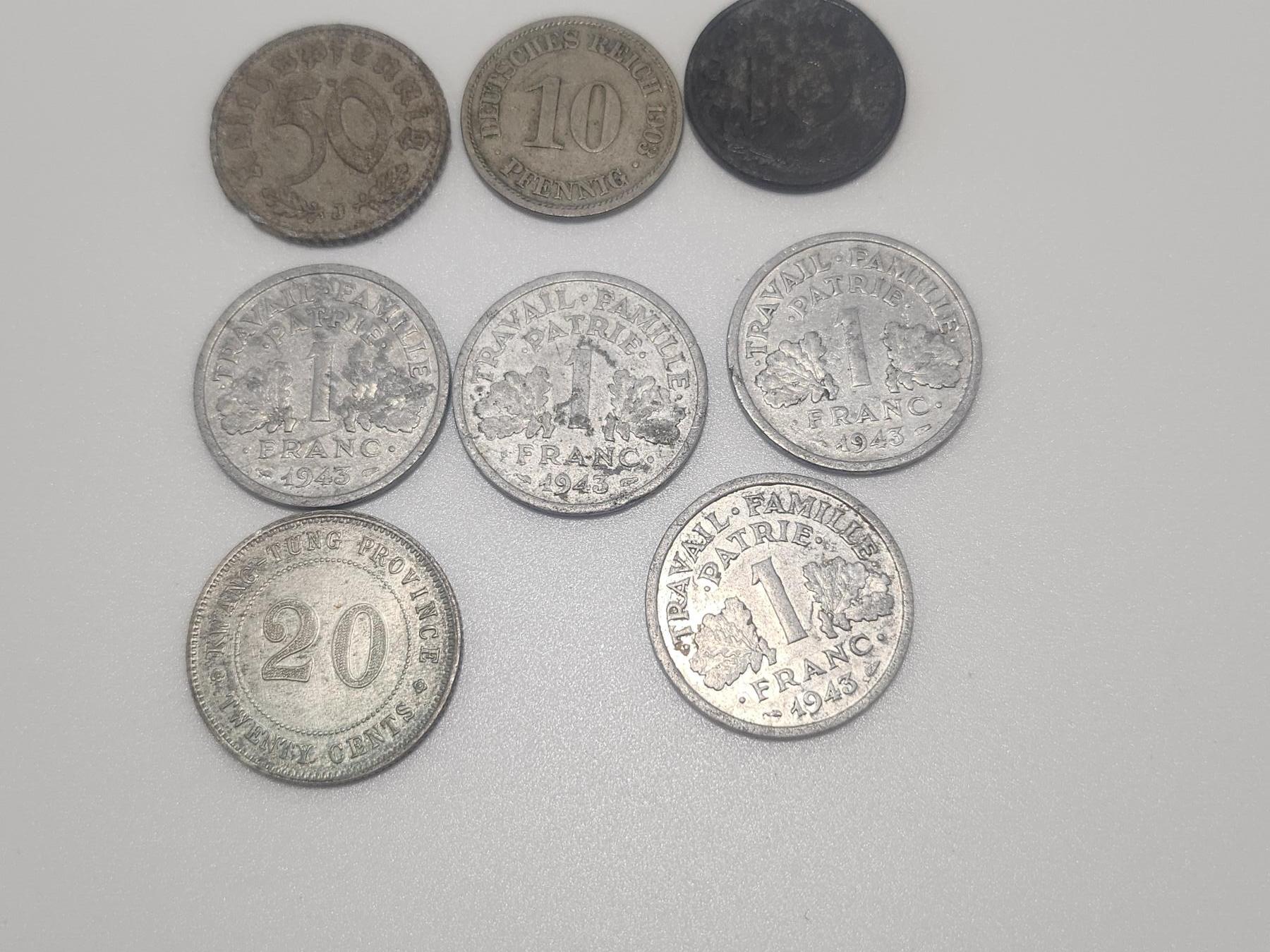 南水社第4次拍卖  各国硬币一组