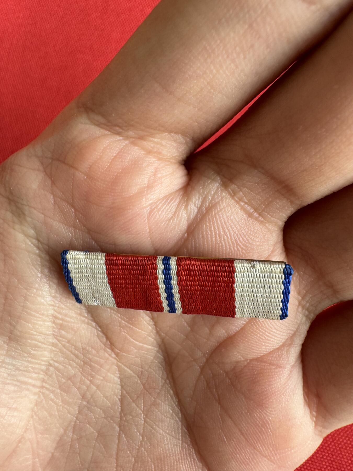 五哥徽章群   29号周日晚上八点4群联拍 略章