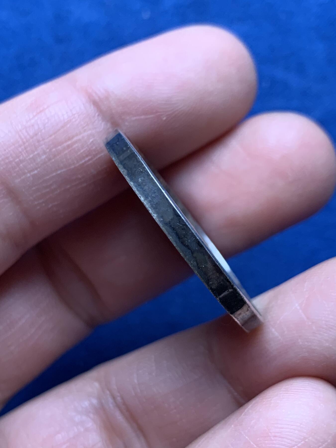 《竞宝斋》第475场 周日，周一 2场连拍 （全场包邮）欢迎送拍 米开朗基罗《哀悼基督》镀银铜章 重约12.9克 30mm