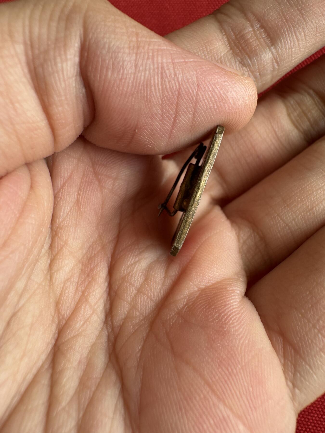 五哥徽章群   29号周日晚上八点4群联拍 铜章