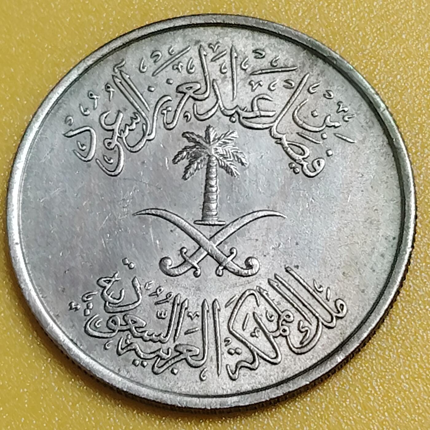 布加迪🐬～世界钱币(上海)🌾第 284 期 /  各国套币和散币