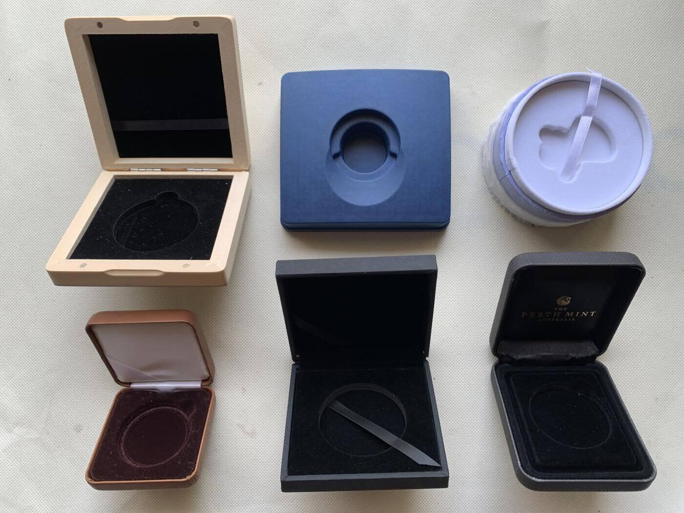 《竞宝斋》第475场 周日，周一 2场连拍 （全场包邮）欢迎送拍 钱币空盒 10个一组 细节见图