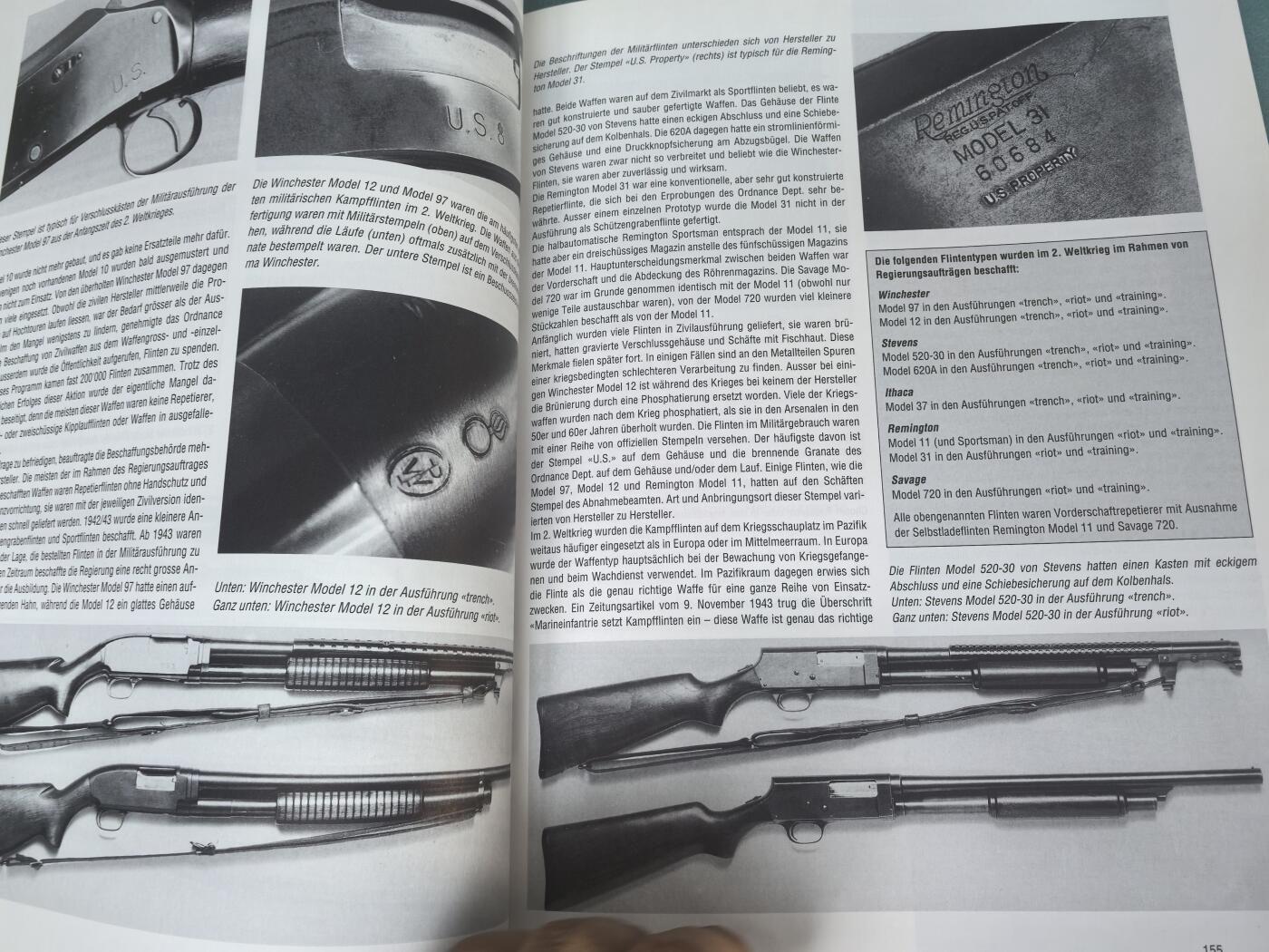 盛世勋华——号角文化勋章邮票专场拍卖第311期 德国出版 武器文摘1998年年鉴 厚达384页