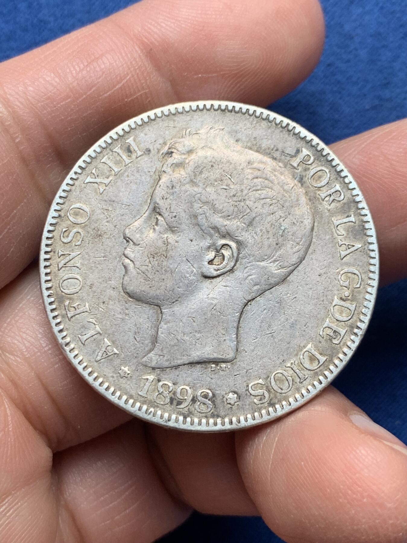 《竞宝斋》第476场 周日，周一 2场连拍 （全场包邮）欢迎送拍 西班牙 1898年 阿方索少年头5比塞塔银币