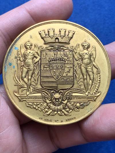 《竞宝斋》第476场 周日，周一 2场连拍 （全场包邮）欢迎送拍 - 法国诺曼底博尔贝克市镀金铜章 59.2克 50.2mm 丰饶角铜标 带盒