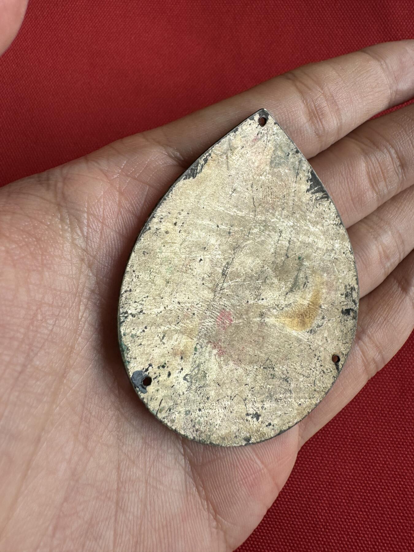 五哥徽章群   31号周二晚上八点4群联拍