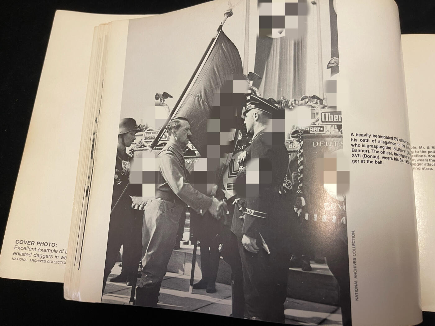专场 德国二战时期刀剑佩戴图册 64页 很多少见组织佩刀实带图片