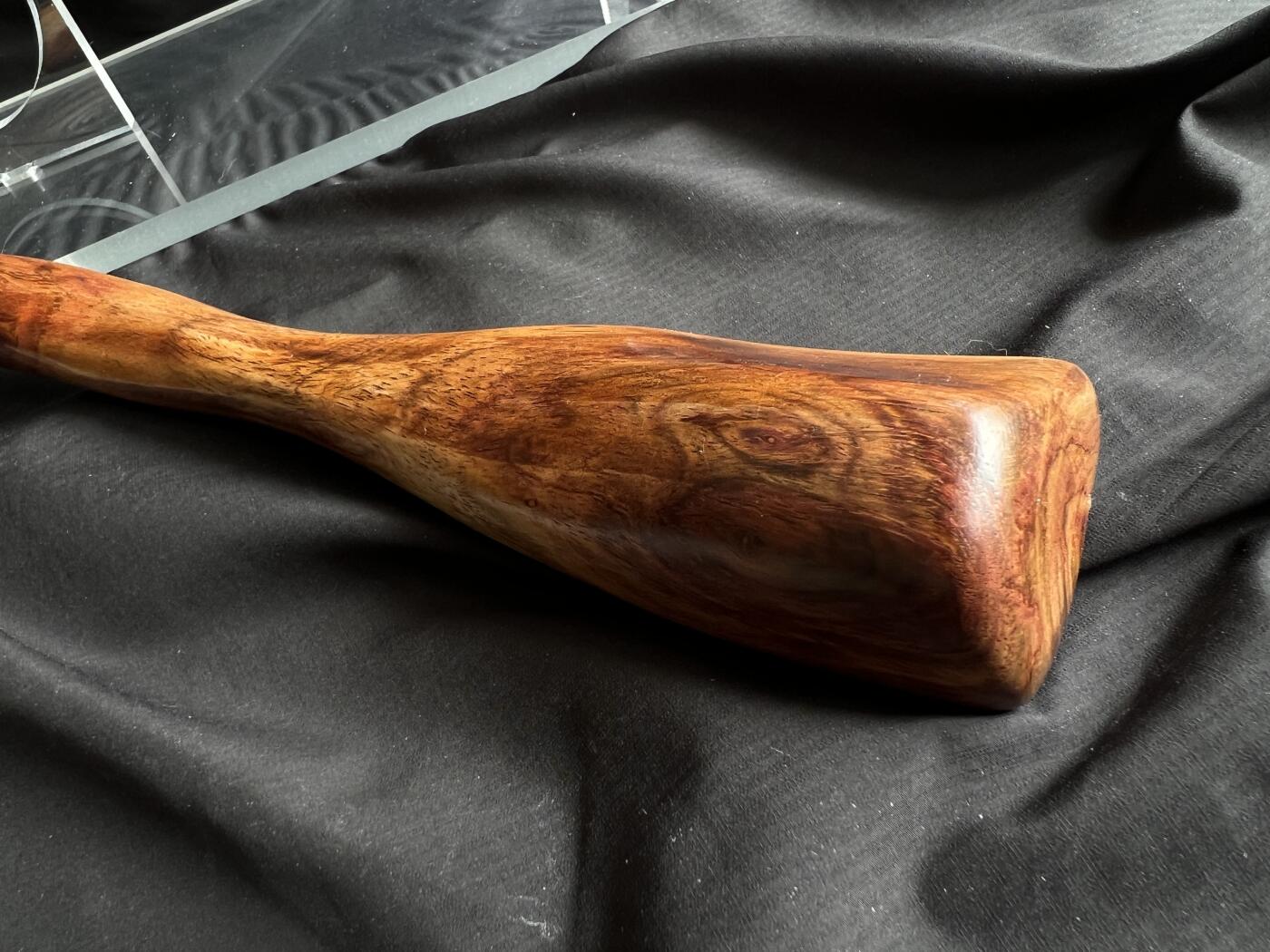 零元拍：NO.10海南黄花梨随形文玩把玩棍，尺寸约：37.5/2/4.5CM