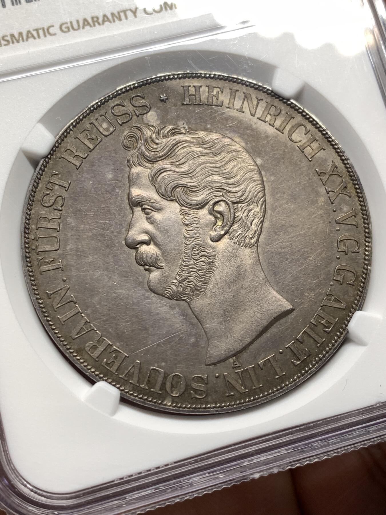 《竞宝斋》第476场 周日，周一 2场连拍 （全场包邮）欢迎送拍 冠军分 NGC MS63 德国 罗伊斯-格赖茨公国1851年亨利二十世2泰勒大银币 发行量仅2400枚的小邦品种 其领地仅316平方公里 可以说是小邦中的小邦 可与不求的藏品