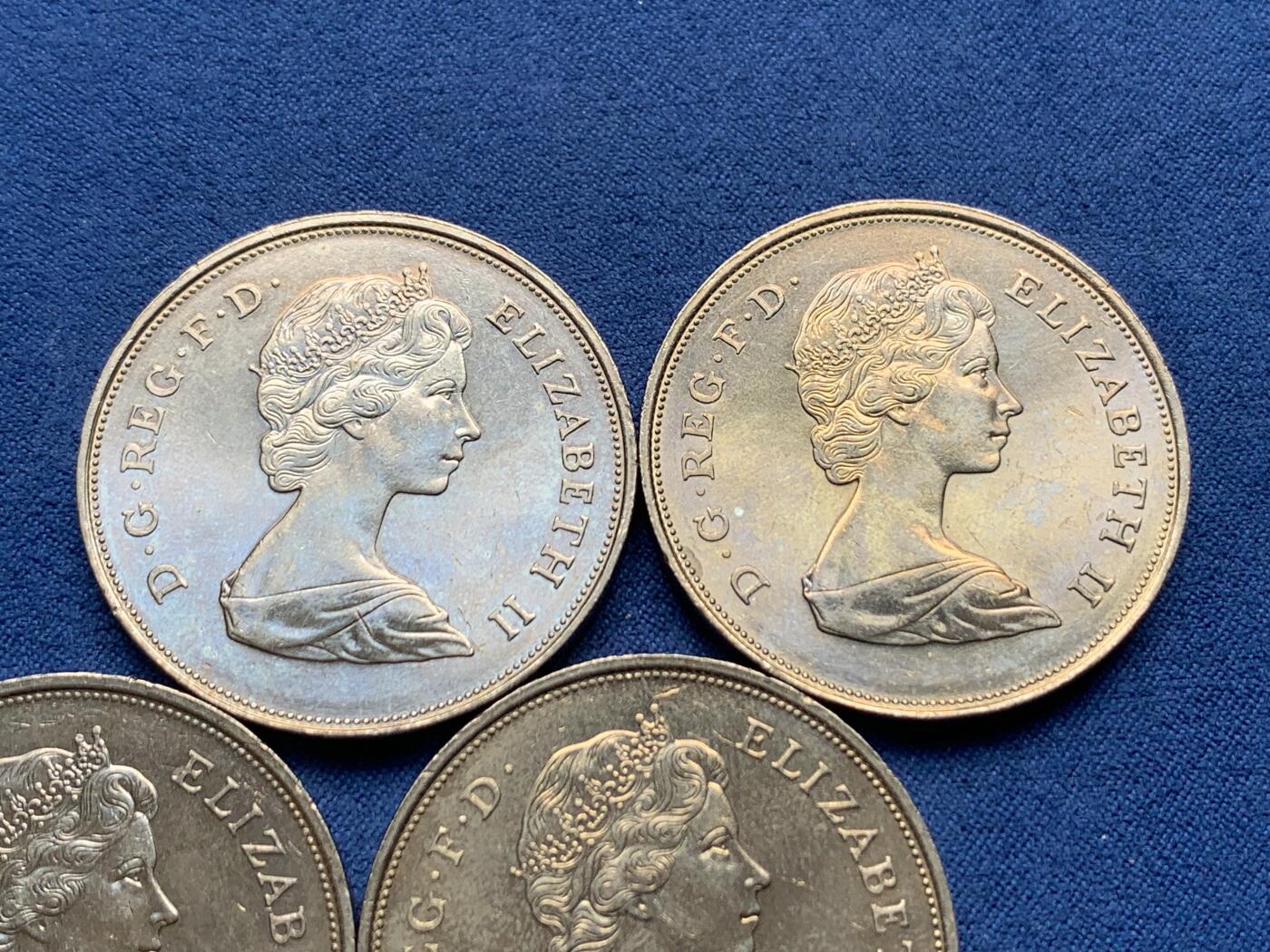 《竞宝斋》第476场 周日，周一 2场连拍 （全场包邮）欢迎送拍 四枚一组 英国 1981年 戴安娜王妃大婚纪念克朗，状态不错，光度也好