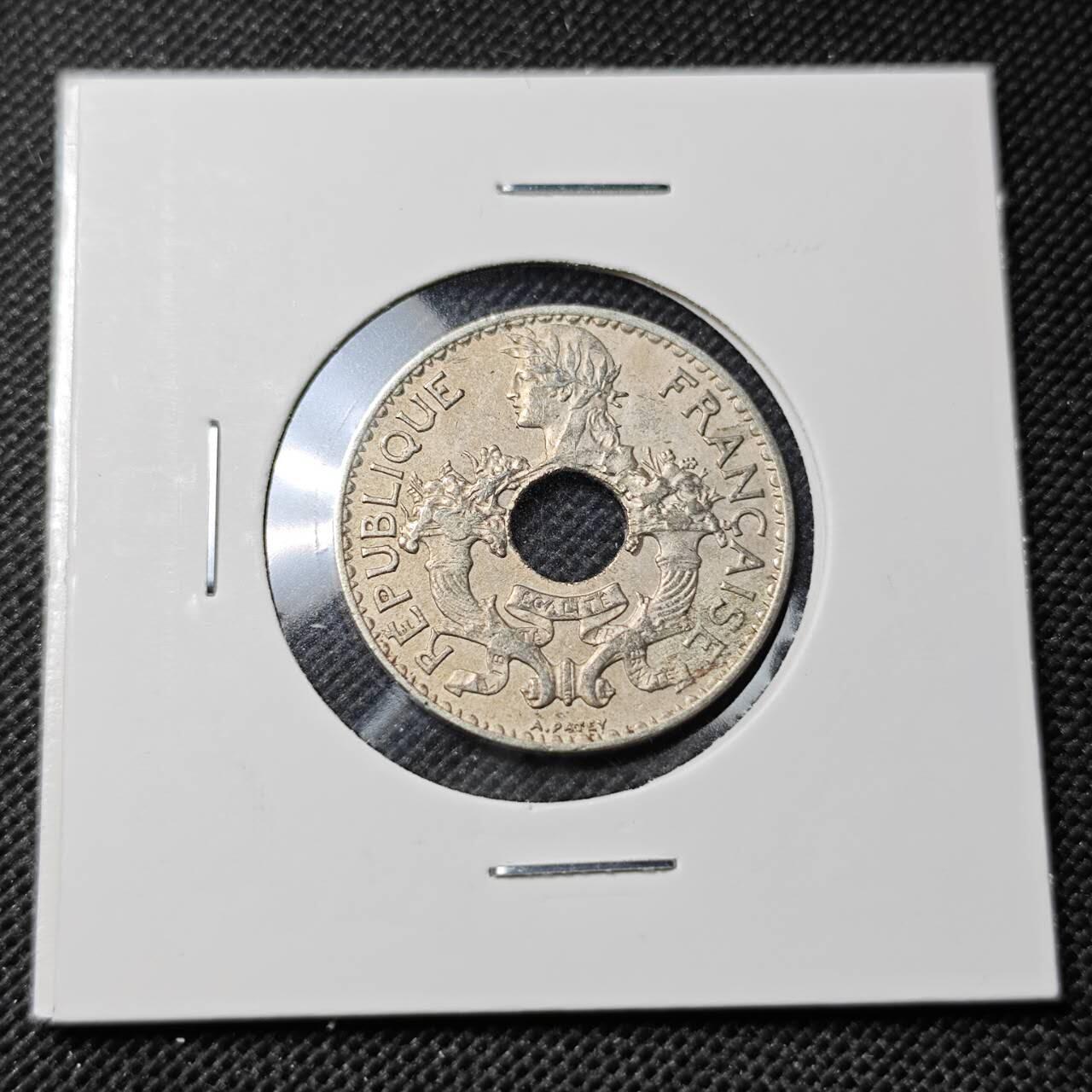 KK钱币收藏小铺  第412期 2月预留时间 周末发货 1939法属印度支那5分