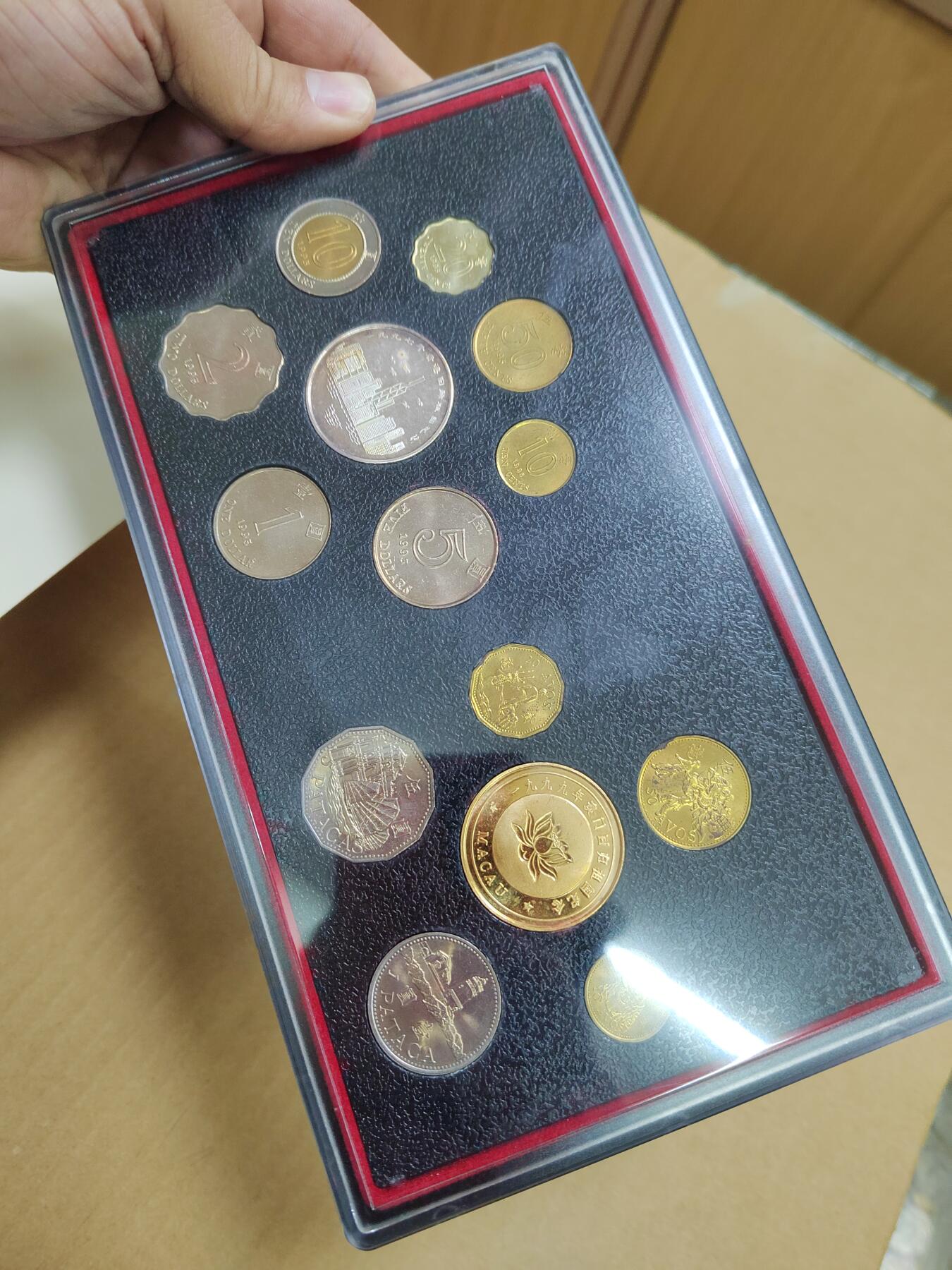 PCAI钱币  31-793  钱币书籍小专场 澳港币套册