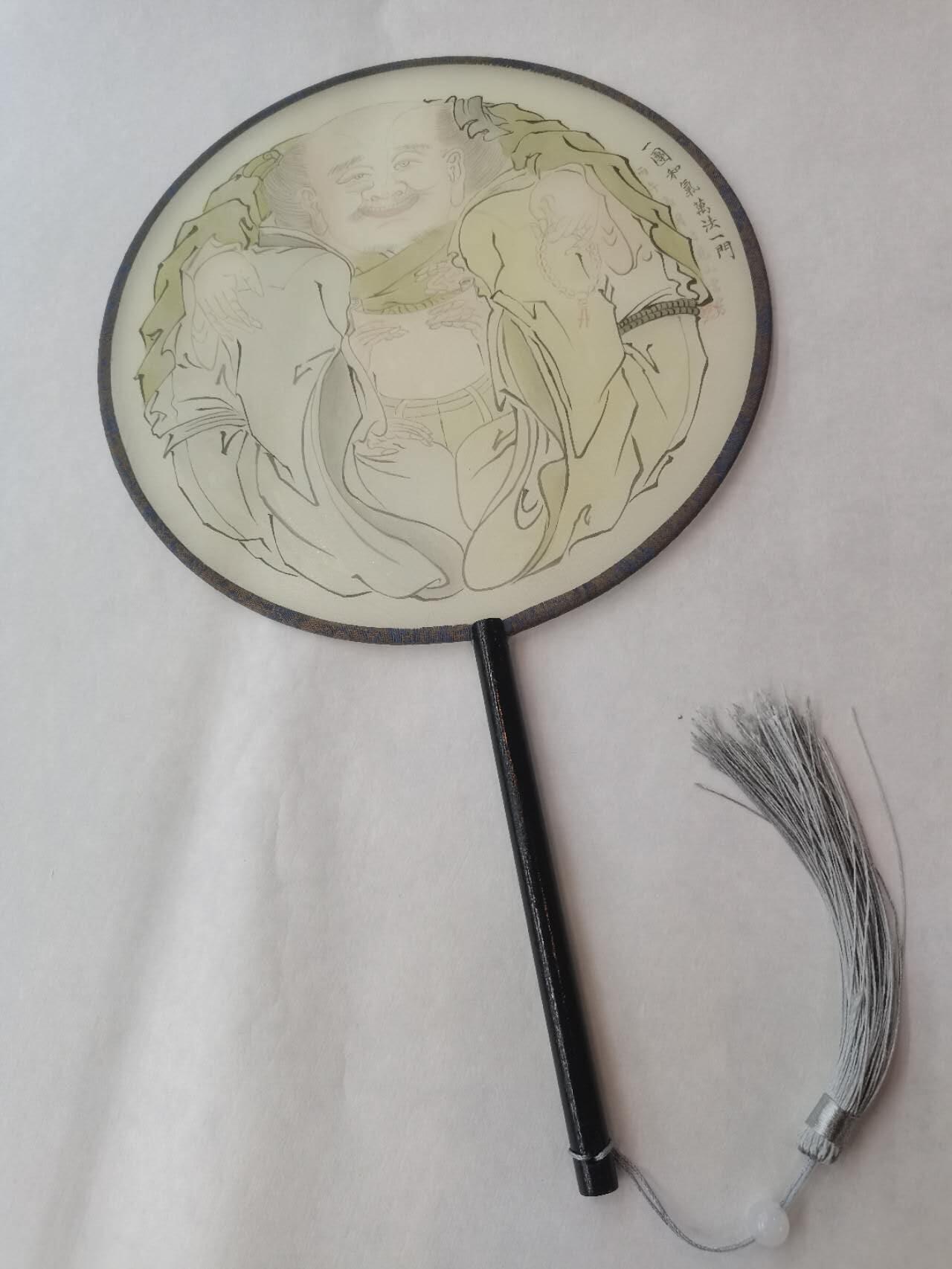 当代手绘团扇