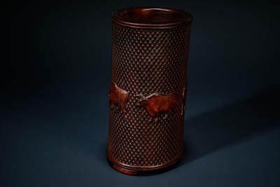 上海都达杂项专场103【全场包邮】  清代老黄杨木精雕《五牛图》笔筒95-4