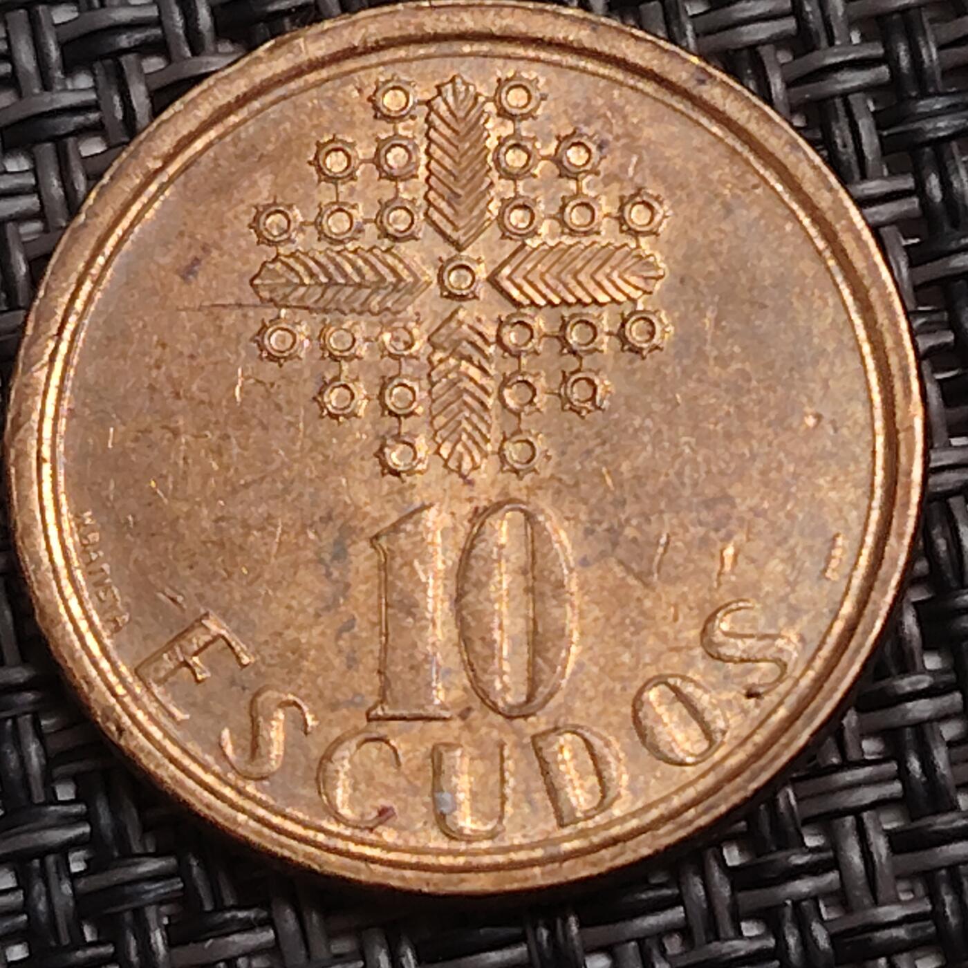 布加迪🐬～世界钱币(上海)🌾第 286 期 /  各国套币和散币 葡萄牙🇵🇹 1987年 10埃斯库多