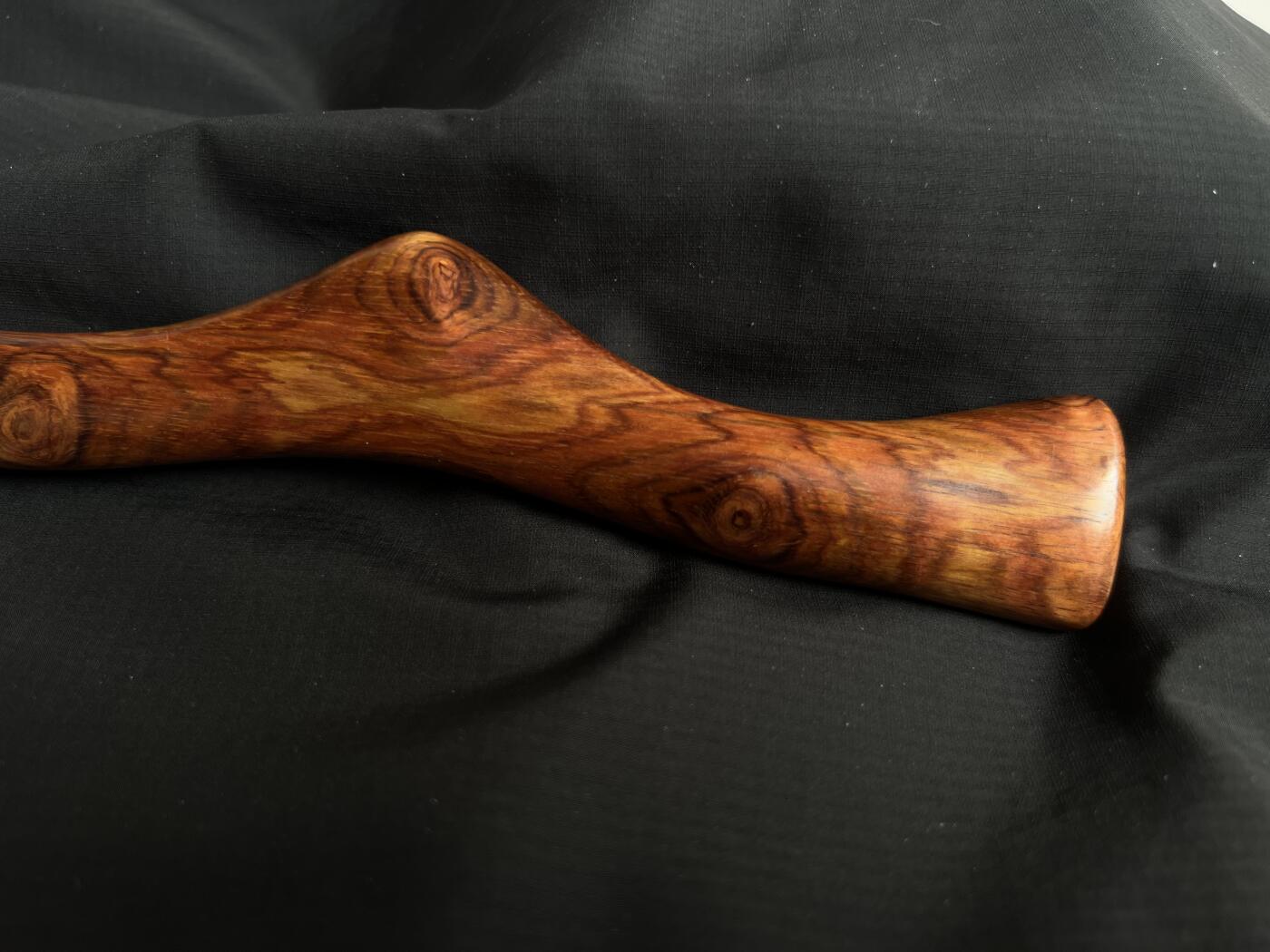 零元拍：NO.6海南黄花梨随形文玩把玩棍，尺寸约：25.5/2.3/3CM