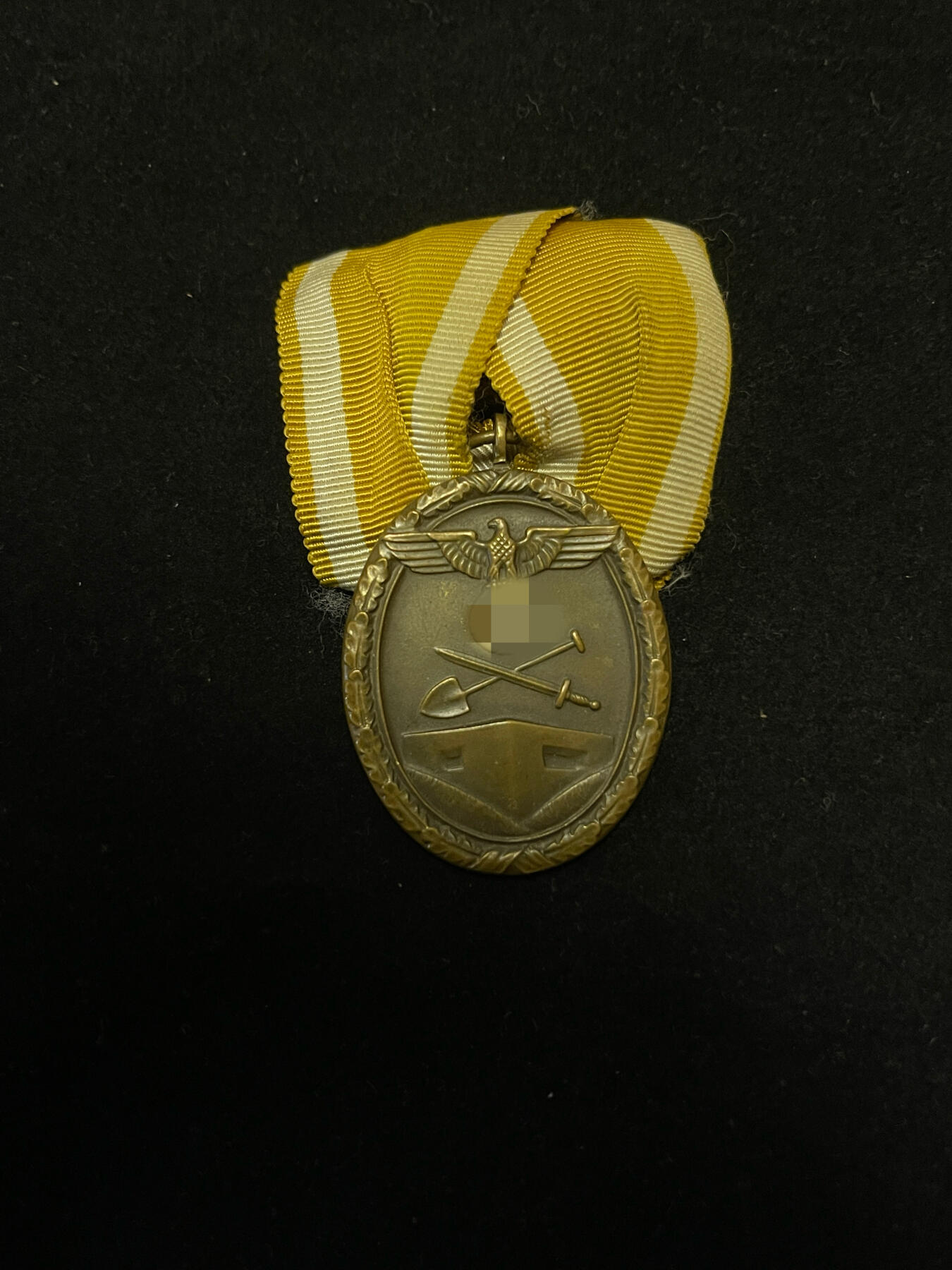 专场 徳三西墙礼服挂