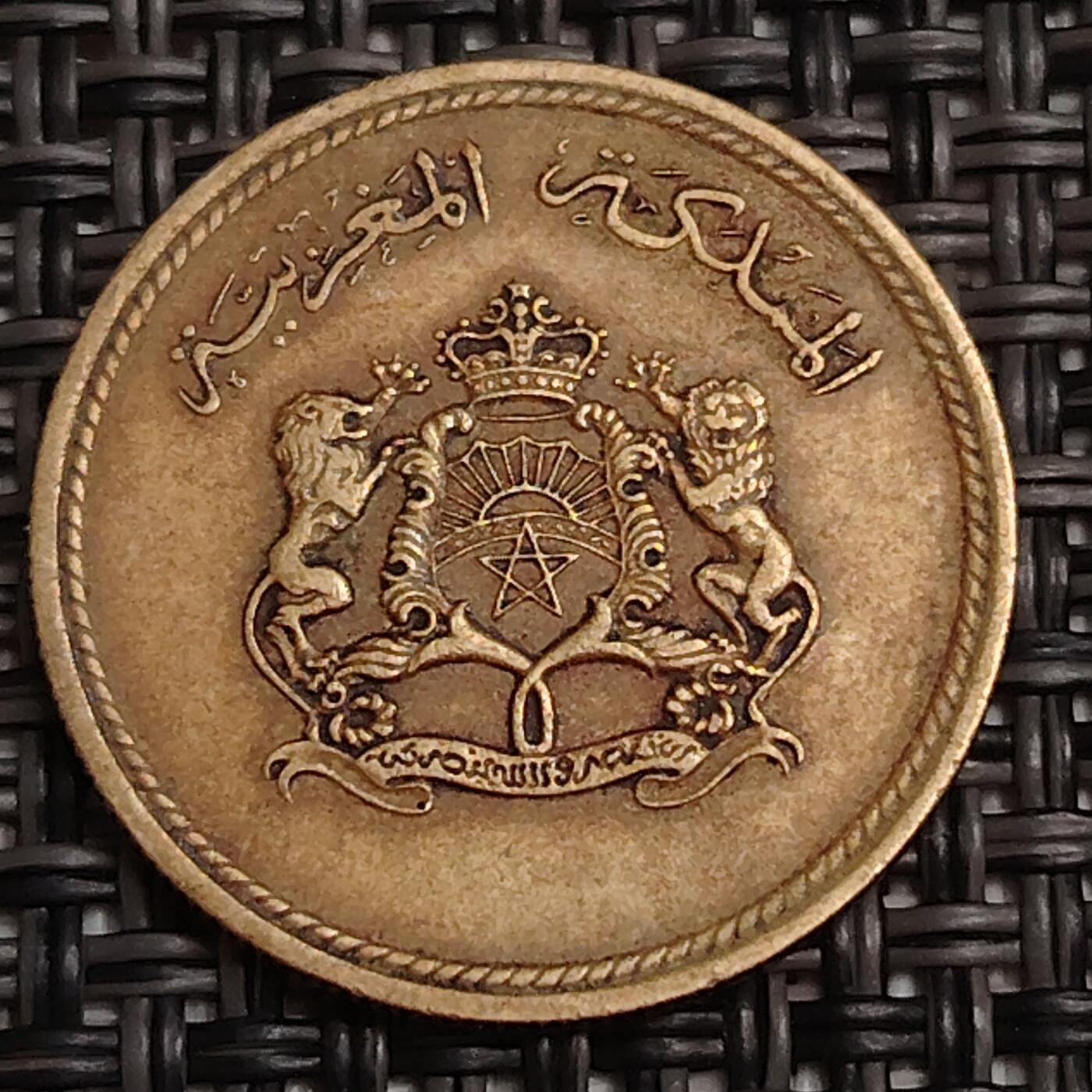 布加迪🐬～世界钱币(上海)🌾第 286 期 /  各国套币和散币