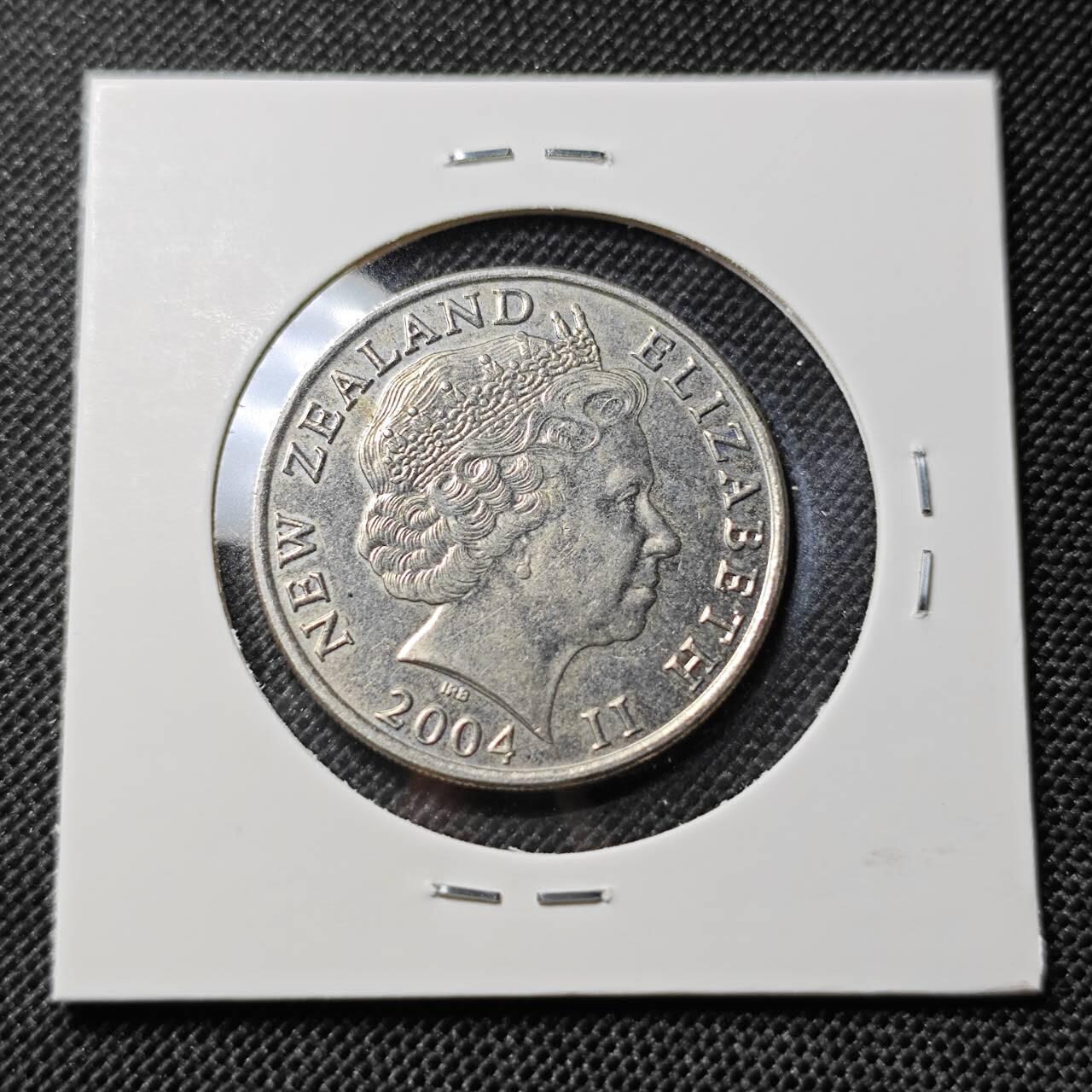 KK钱币收藏小铺  第412期 2月预留时间 周末发货 2004新西兰20分 大版