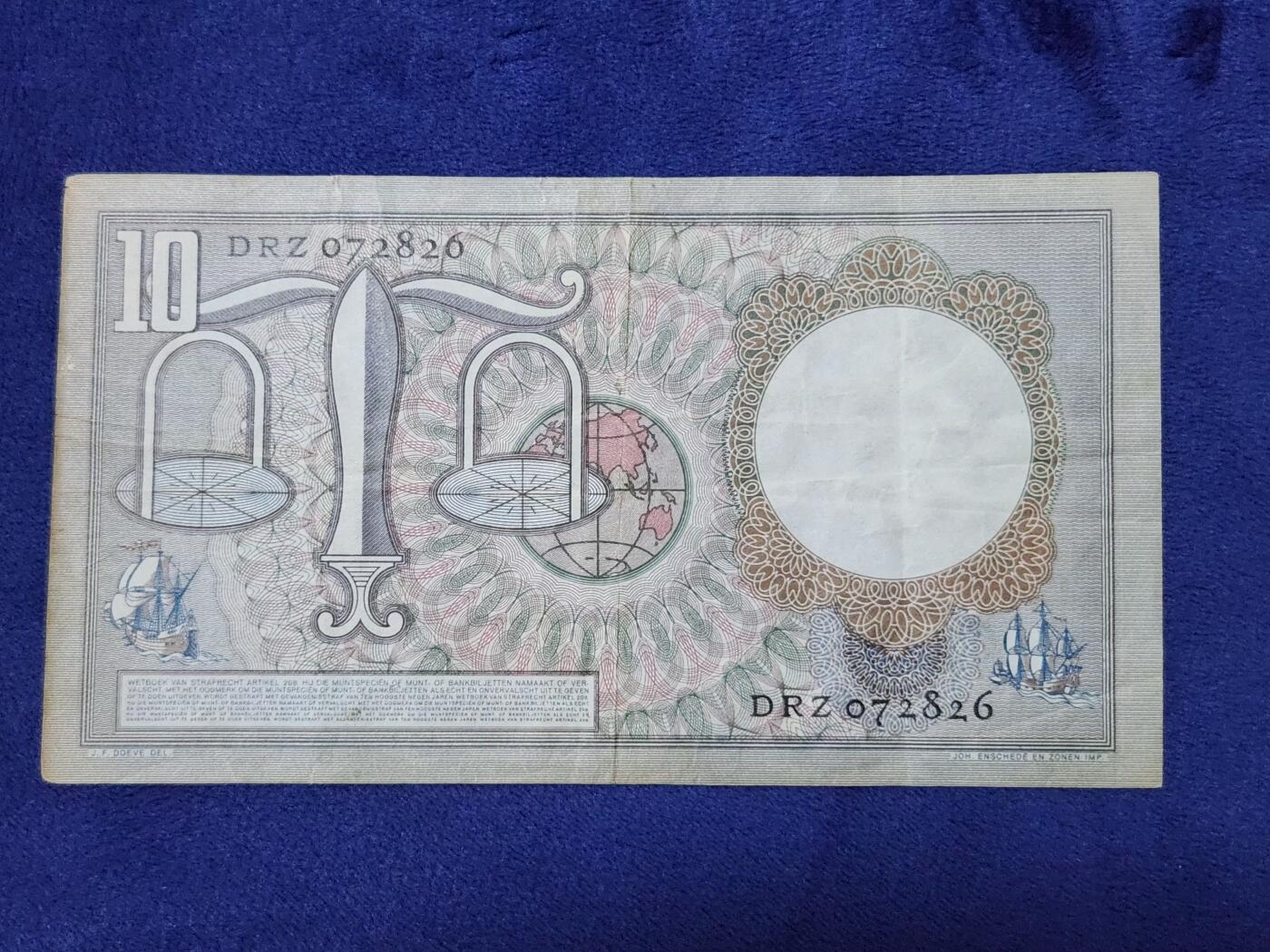3月29号晚上8点 外国纸币自动截拍第48场 荷兰10原票稀少