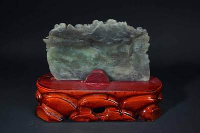 上海都达杂项专场103【全场包邮】  天然和田玉精雕《松山高士图》摆件连座95-262