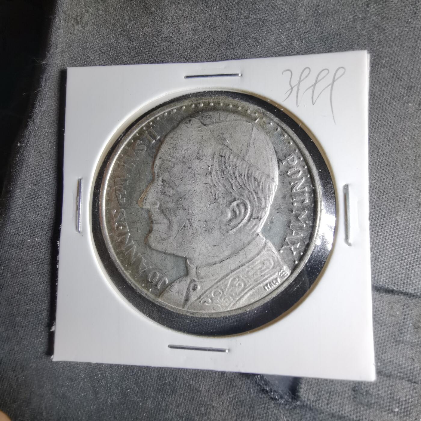 沼泽如烟--第1039场 梵蒂冈纪念章