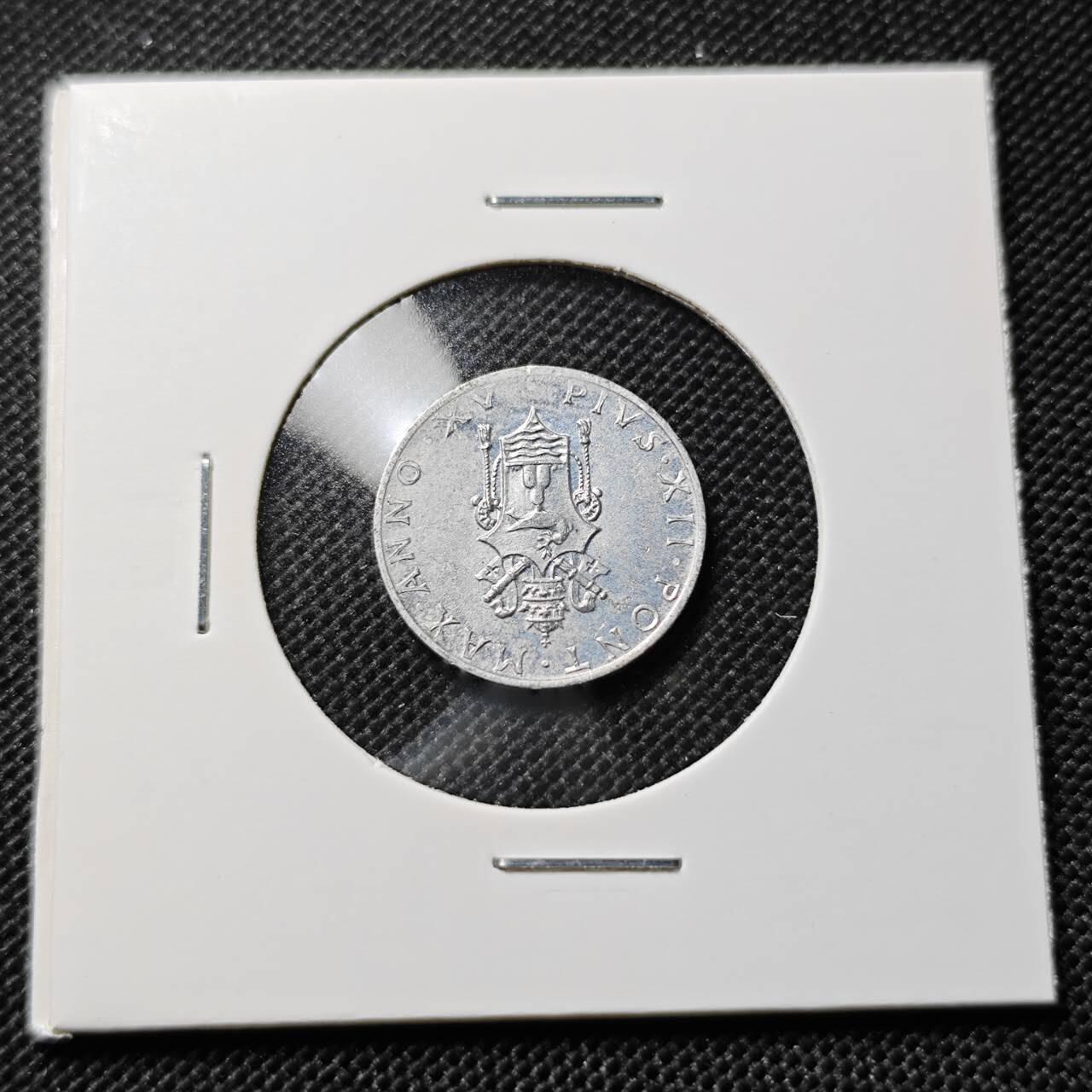 KK钱币收藏小铺  第412期 2月预留时间 周末发货 1953梵蒂冈1里拉 