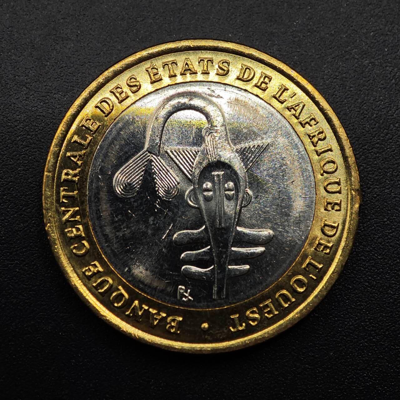 【淘币小摊】实时拍第八百八十六拍   散币场    每周一统一发货 西非2004年500法郎