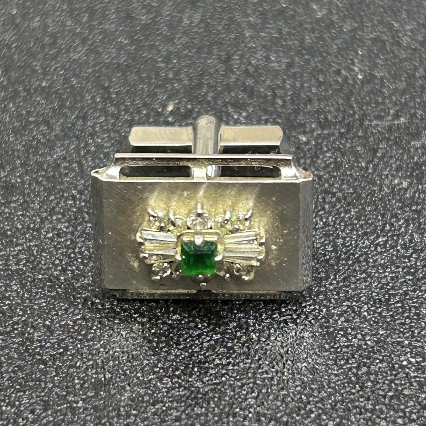 西秦中古拍卖第八十二期  海外回流纯银袖扣 有银标 重4.6克