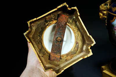 上海都达杂项专场103【全场包邮】  清代法国塞弗尔风格铜鎏金瓷瓶 1对