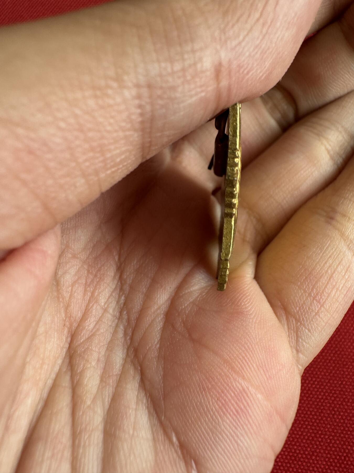 五哥徽章群   31号周二晚上八点4群联拍 铜章