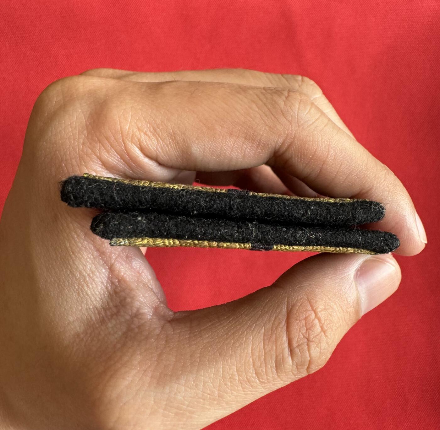 五哥徽章群   31号周二晚上八点4群联拍 肩章