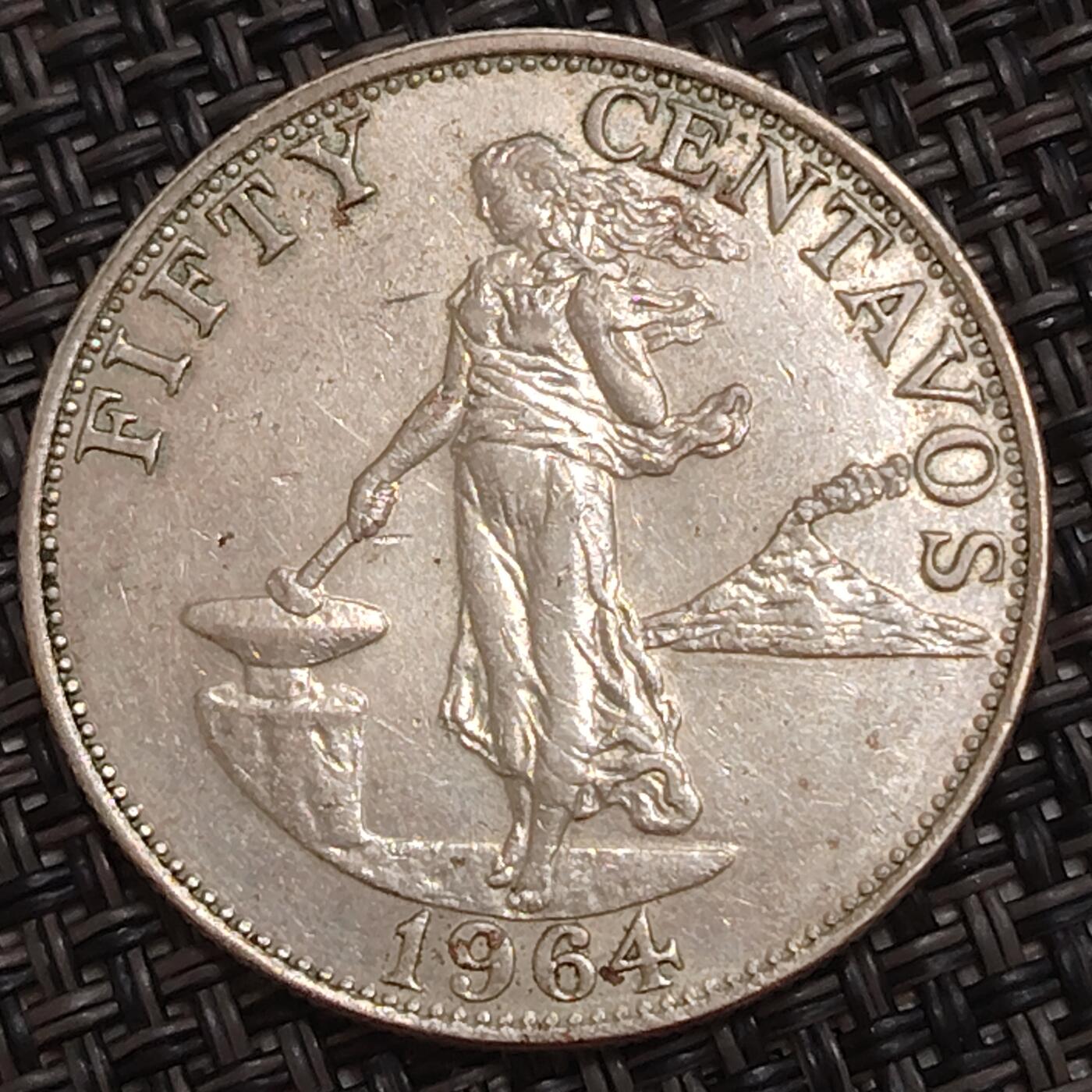 布加迪🐬～世界钱币(上海)🌾第 284 期 /  各国套币和散币 菲律宾🇵🇭 1964年 50分