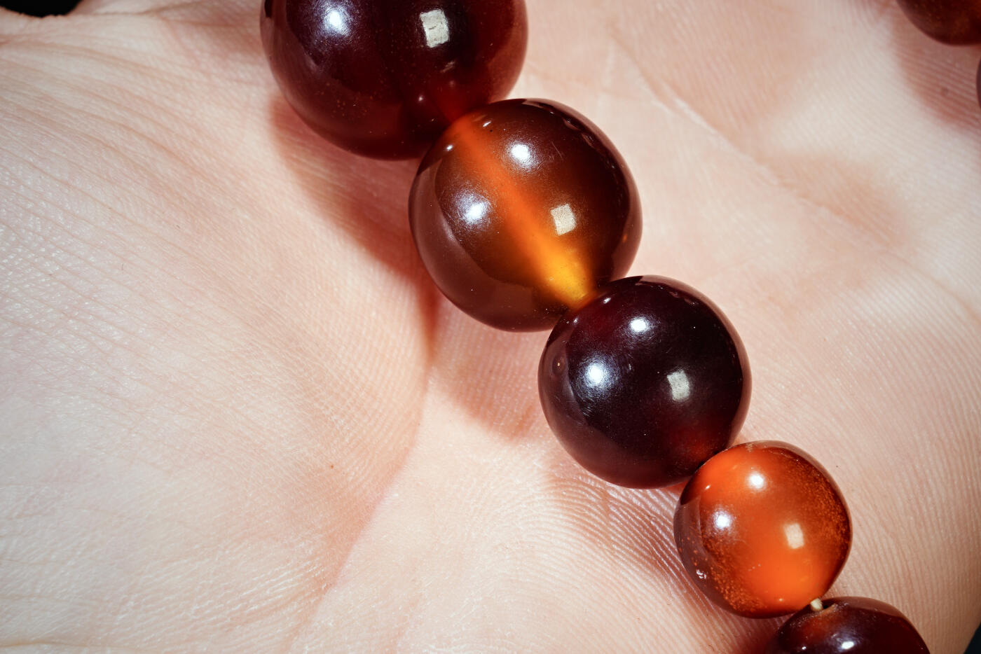 上海都达杂项专场六十七【全场包邮】 清代欧洲回流天然老琥珀圆珠项链95-10