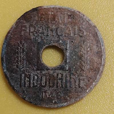 布加迪🐬～世界钱币(上海)🌾第 284 期 /  各国套币和散币 - 印支 1943年 1/4分 锌币