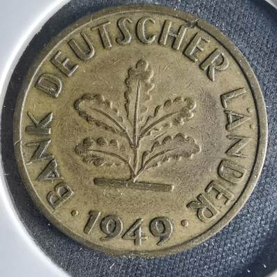 沼泽如烟--第1039场 - 德国1949年10芬尼银行版