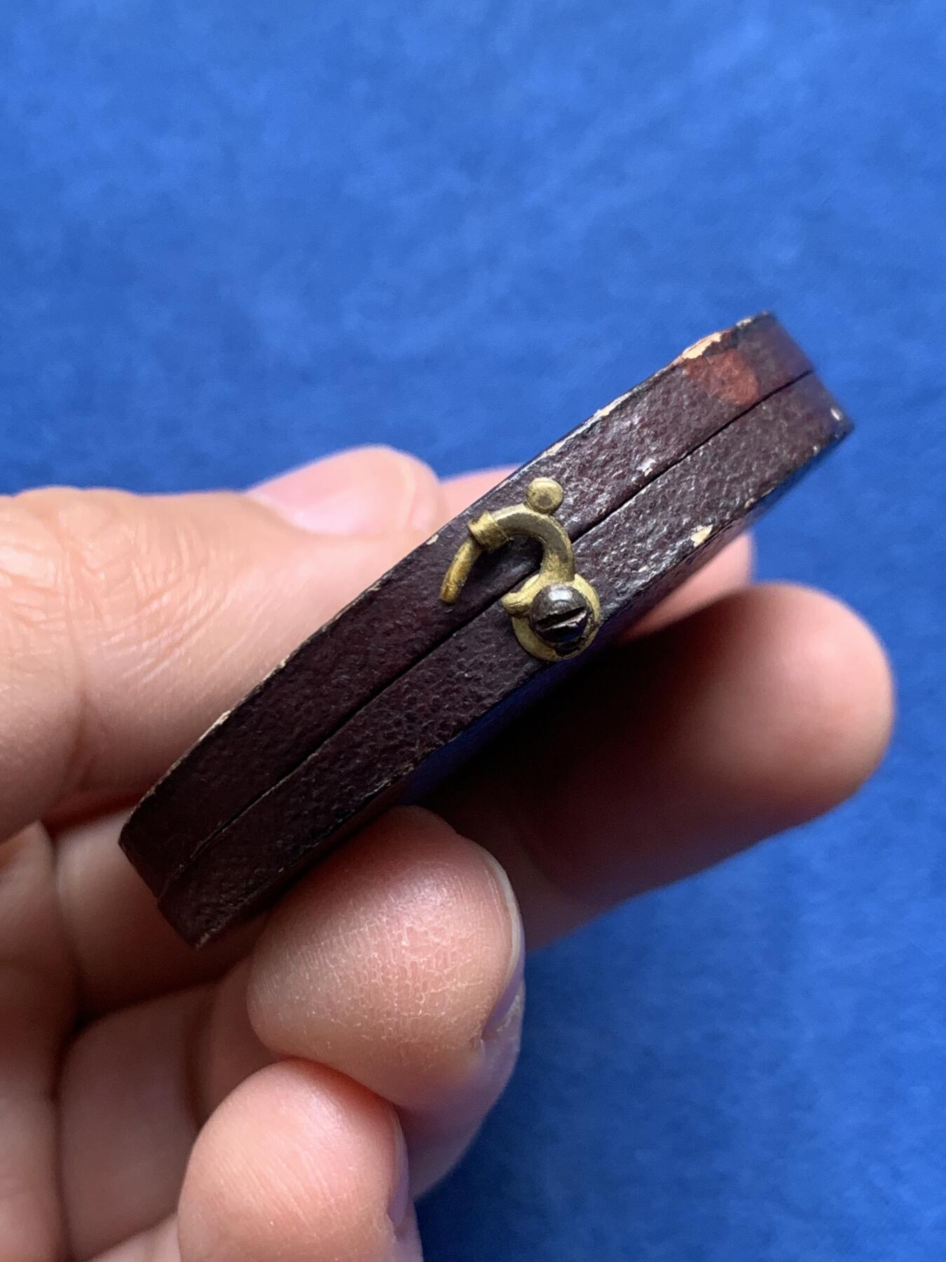 《竞宝斋》第476场 周日，周一 2场连拍 （全场包邮）欢迎送拍 法国1860年拿破仑三世银章 重38.5克 手指银标 41.2mm 带盒