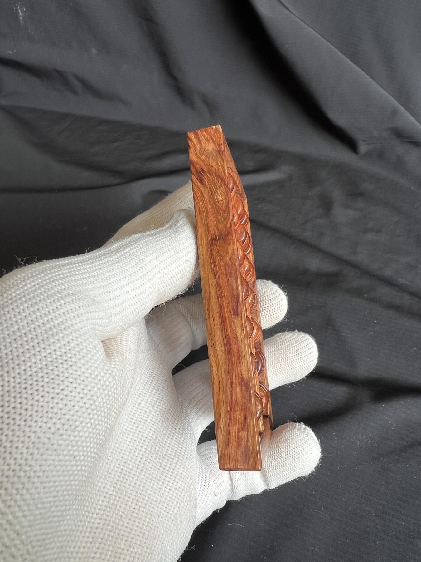 零元拍：“算盘一响，黄金万两”海南黄花梨七档小算盘。尺寸：92/60.5MM