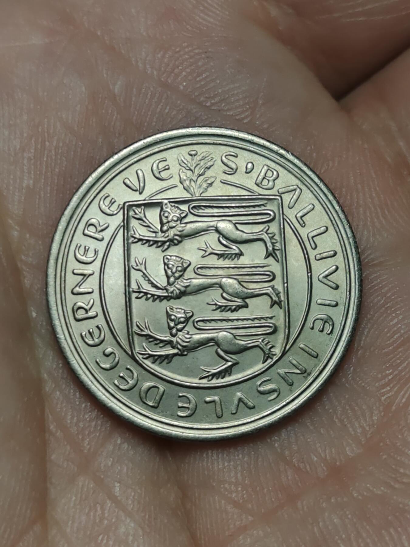 2026年第三十九场(总第二百零八场）外国好品散币场(免佣金) 英属根西岛🇬🇬1968年5便士(伊丽莎白二世时期，十进制第一套首发年)