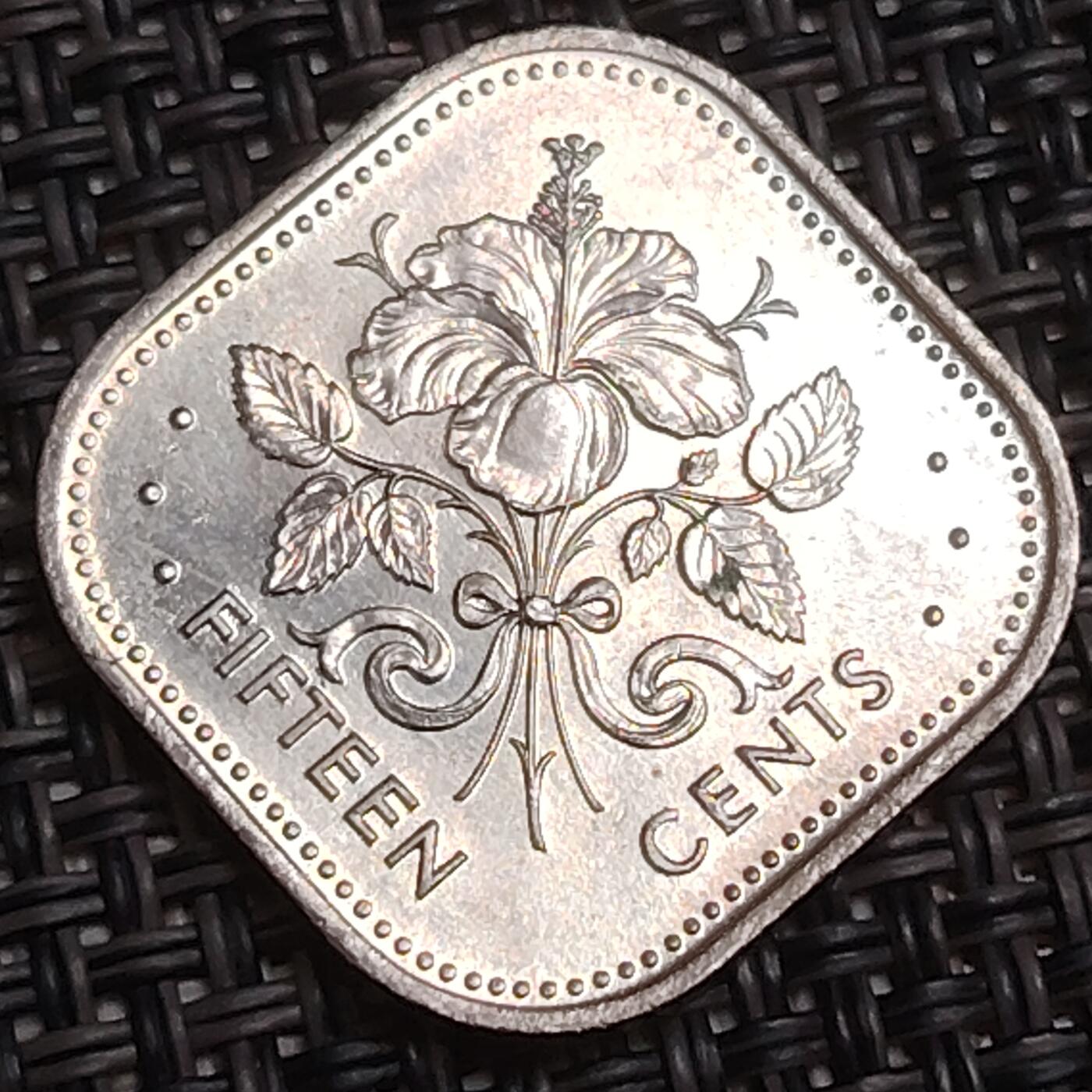 布加迪🐬～世界钱币(上海)🌾第 286 期 /  各国套币和散币