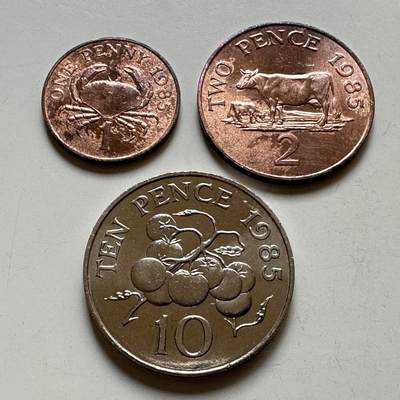 🌹外币初藏🌹🐯2026年第35场   每周二四六晚8️⃣点 接代拍 - 根西岛1985年1-2-10便士3枚