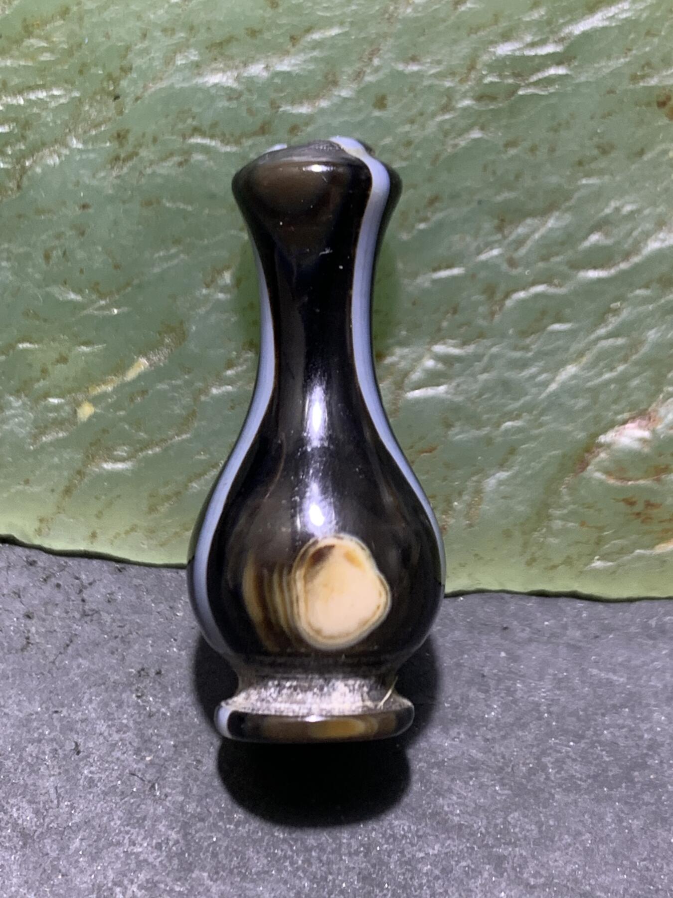 药师玛瑙通货瓶形珠一个！