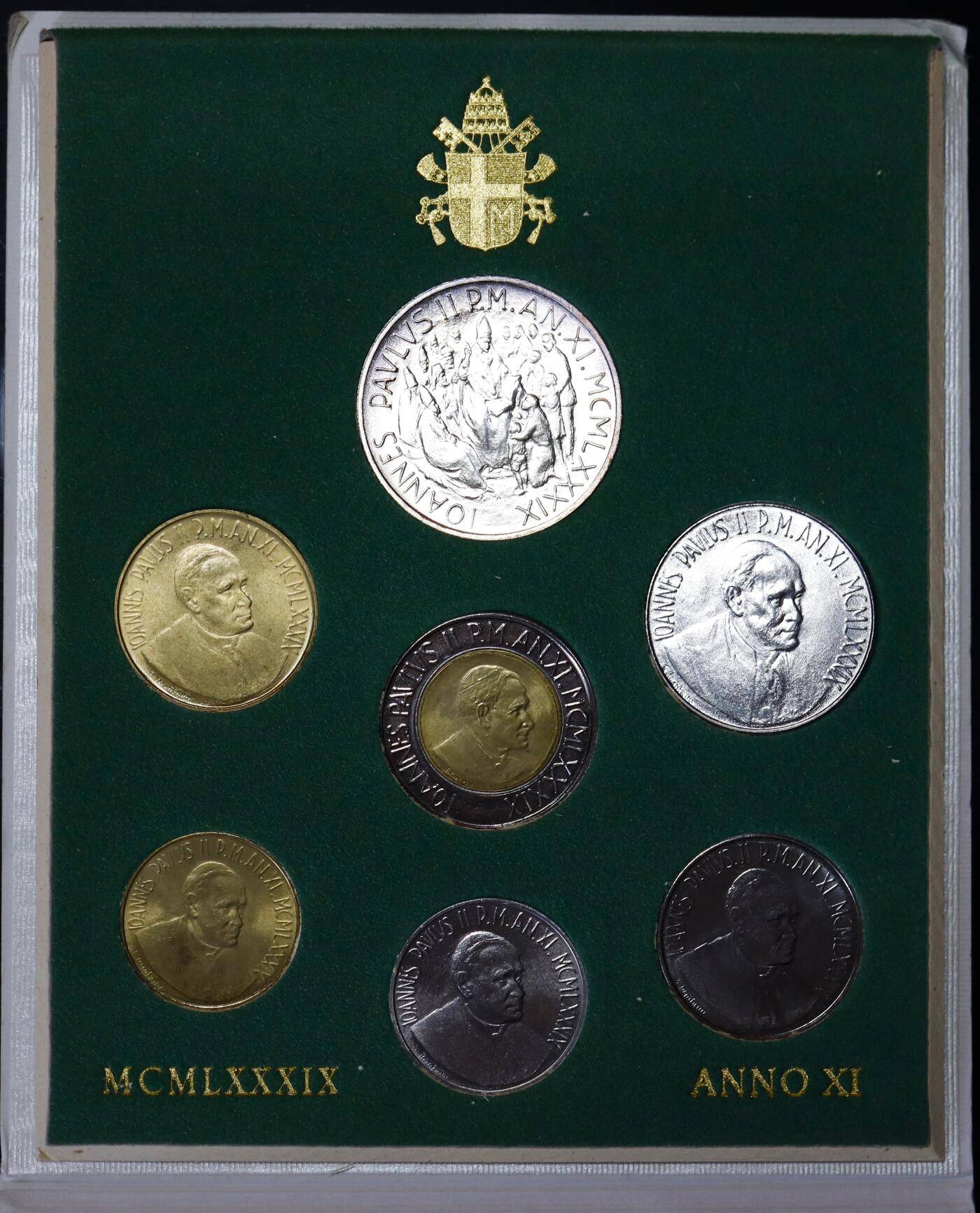 观钱 近现代机制币拍卖No.006（全场顺丰包邮，不区分偏远地区）  梵蒂冈 1989 年（约翰・保罗二世第 11 年）官方流通硬币套装（含1000里拉银币）