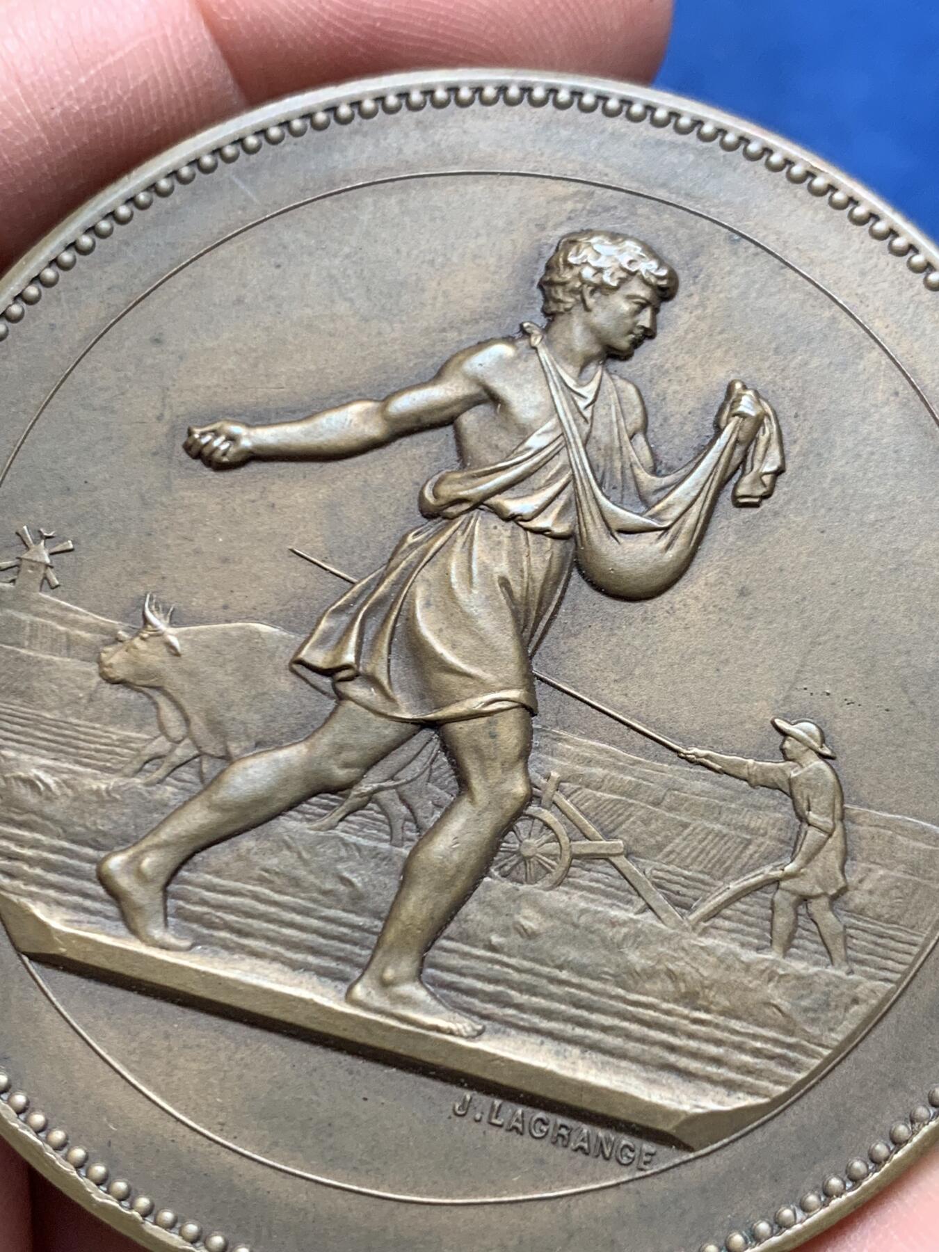 《竞宝斋》第476场 周日，周一 2场连拍 （全场包邮）欢迎送拍 法国播种者农业铜章 90.5克 56.7mm 丰饶角铜标 带盒