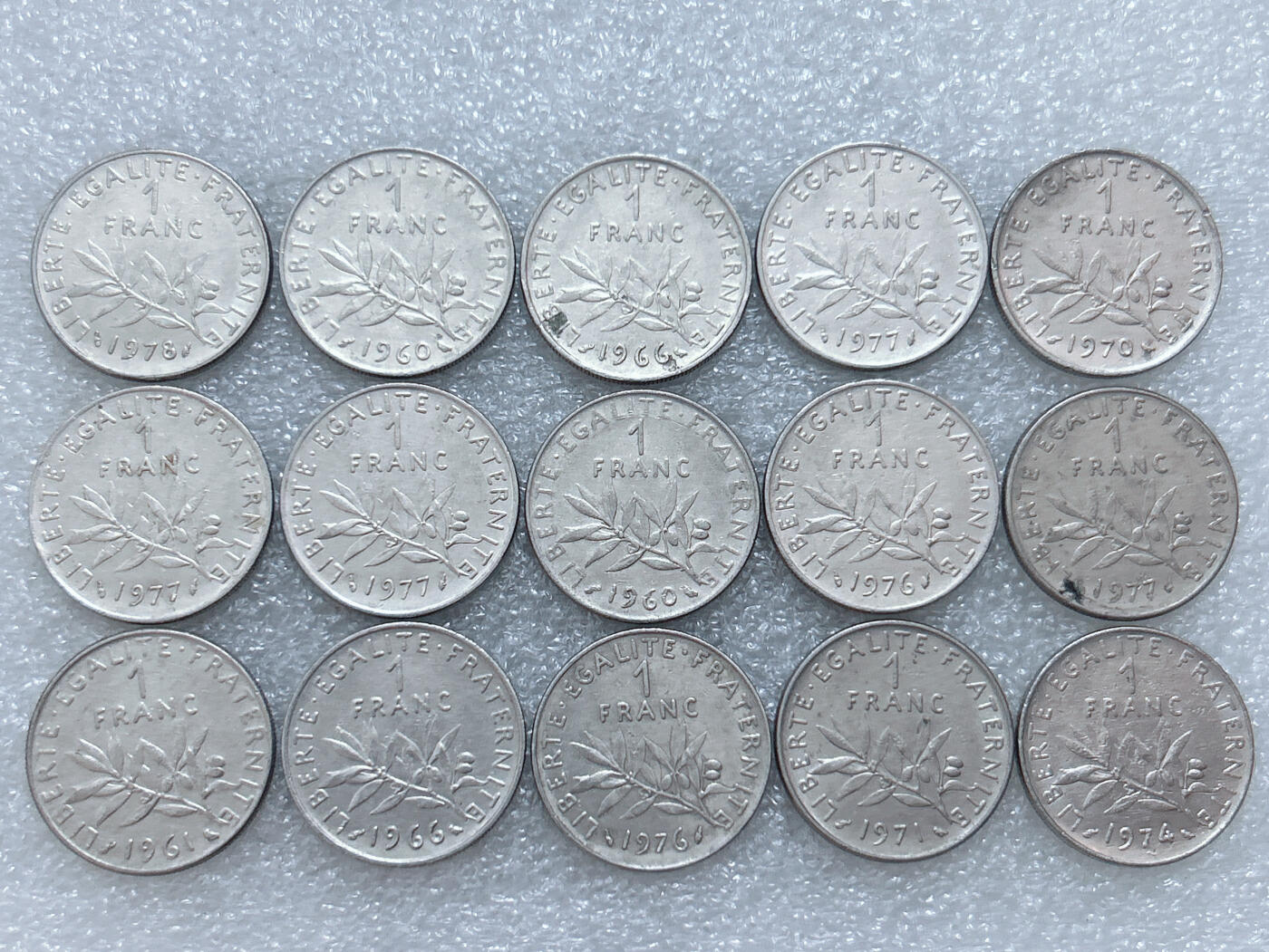 第一海外回流一元起拍收藏 散集专场  第310期 法国1法郎硬币 15枚