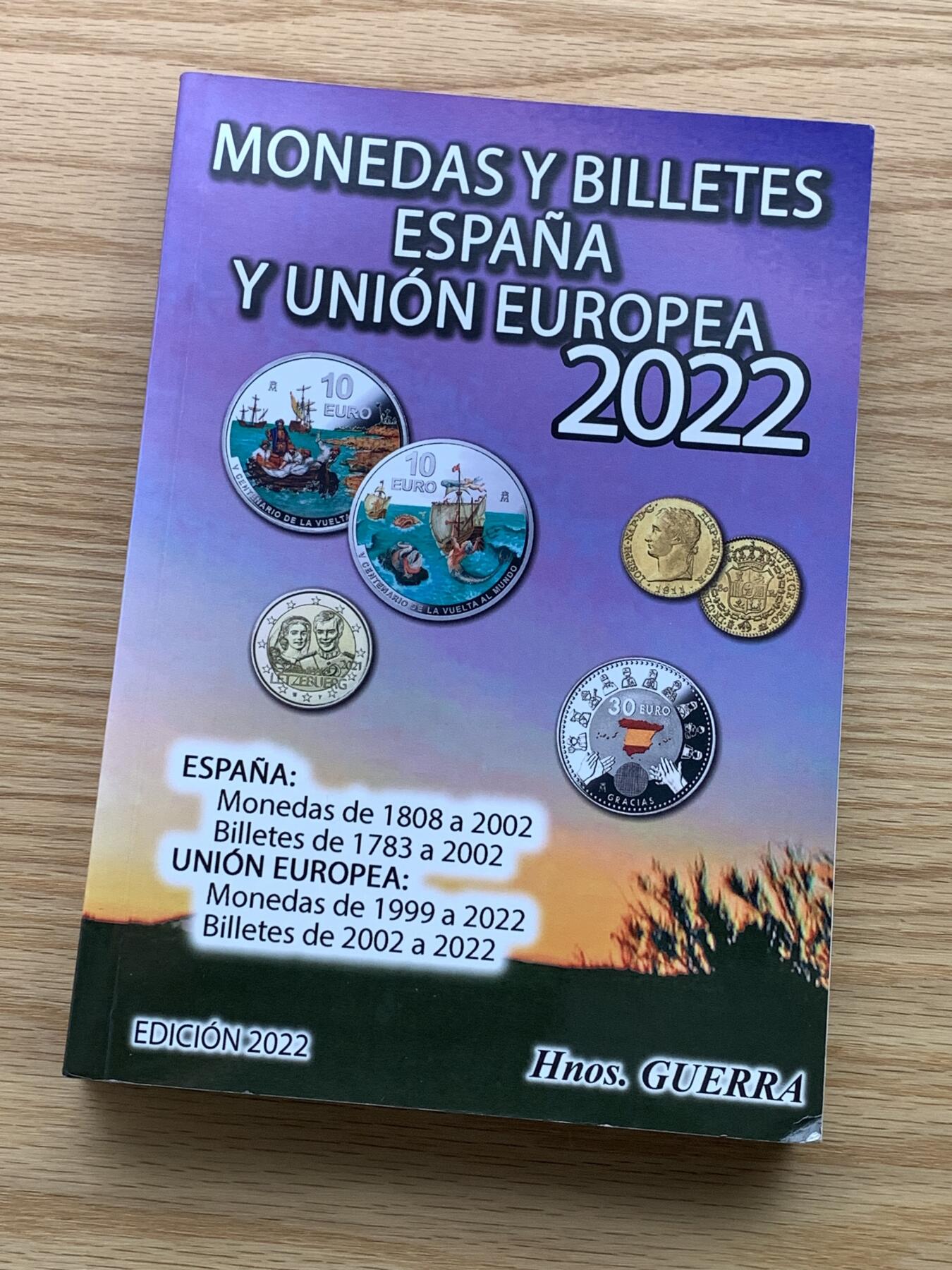 《竞宝斋》第476场 周日，周一 2场连拍 （全场包邮）欢迎送拍 西班牙 2022年 钱币目录 包含属地，本土，现代币，纸币。将近500页的厚度。值得拥有 后面广告页去除，重1公斤。