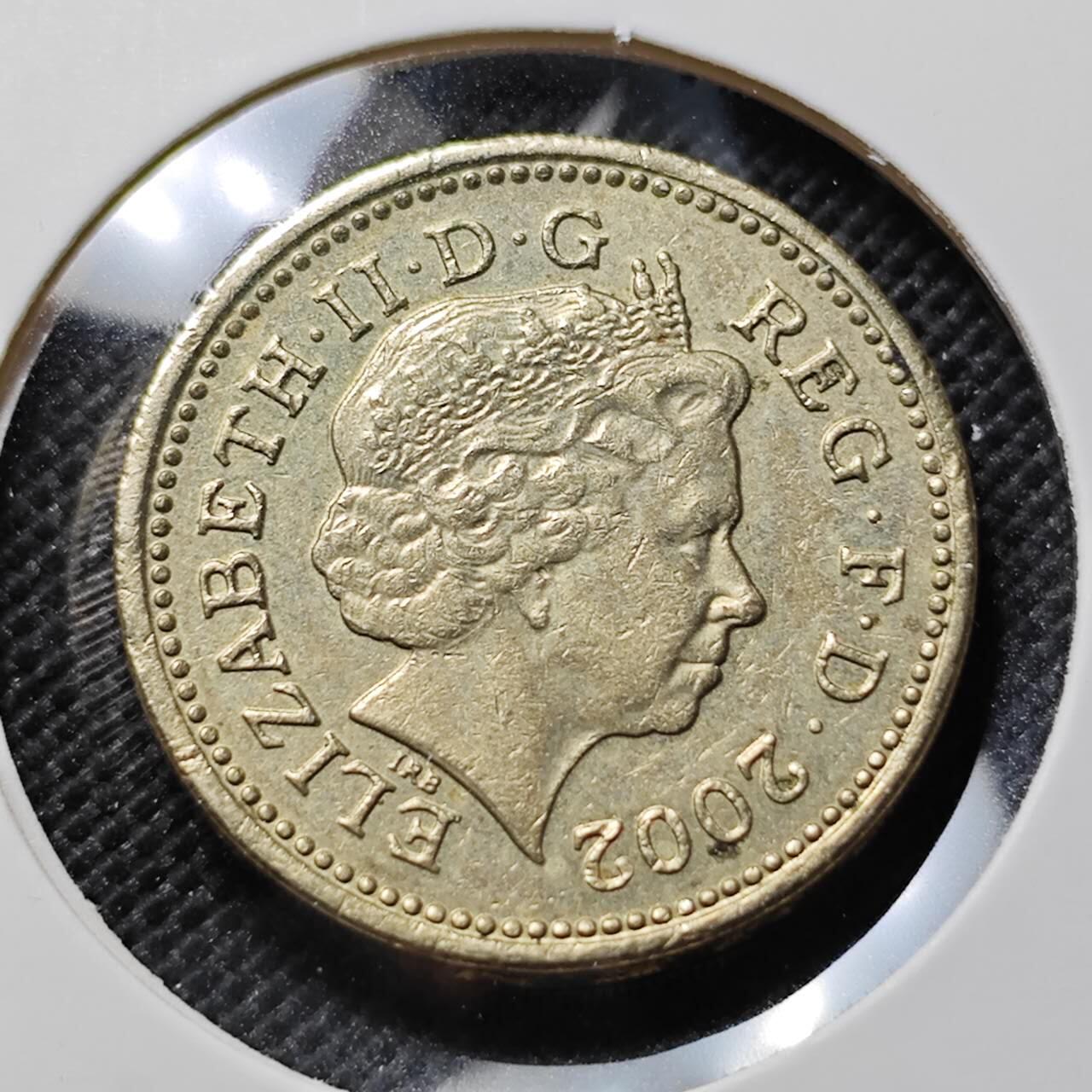 KK钱币收藏小铺  第412期 2月预留时间 周末发货 2002英国1镑 